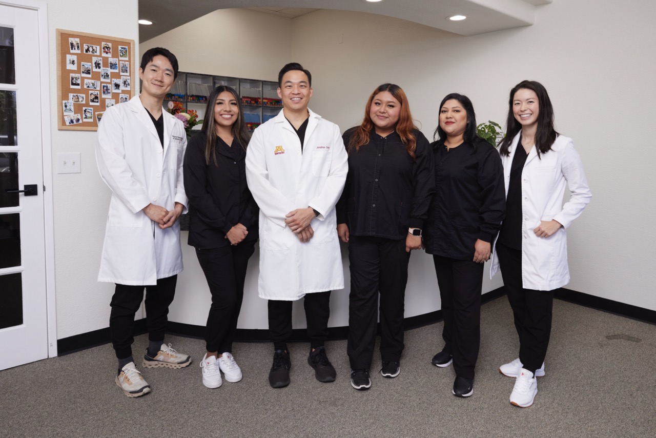 usmile staffs and doctors 20