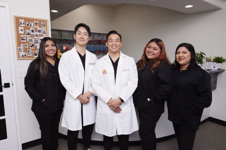 usmile staffs and doctors 7